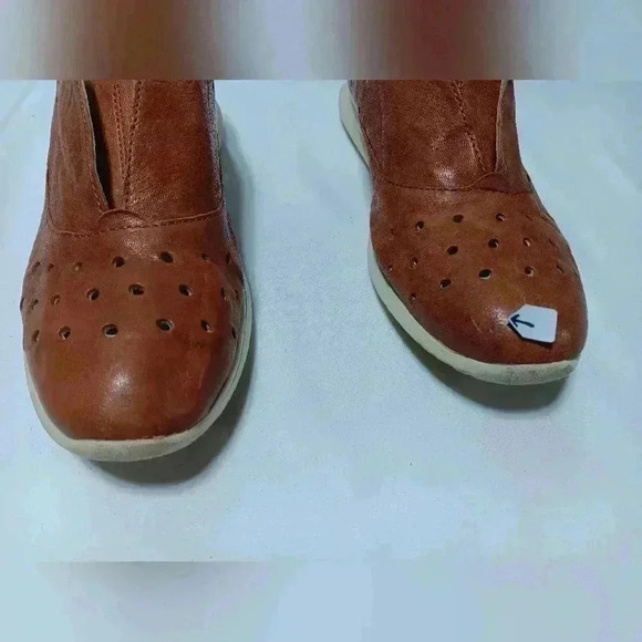 Sofft ladies leather slip  on Oxford. Size 9 - Picture 10 of 10